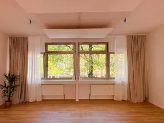 Dieser Anbieter hat keine Bildbeschreibung für dieses Bild hinterlegt