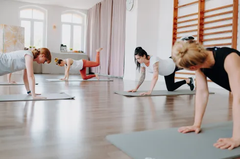 BellySport (Yoga und Fitness) - 06.01.25 bis 24.02.25 - Montags @ MAMAinFORM