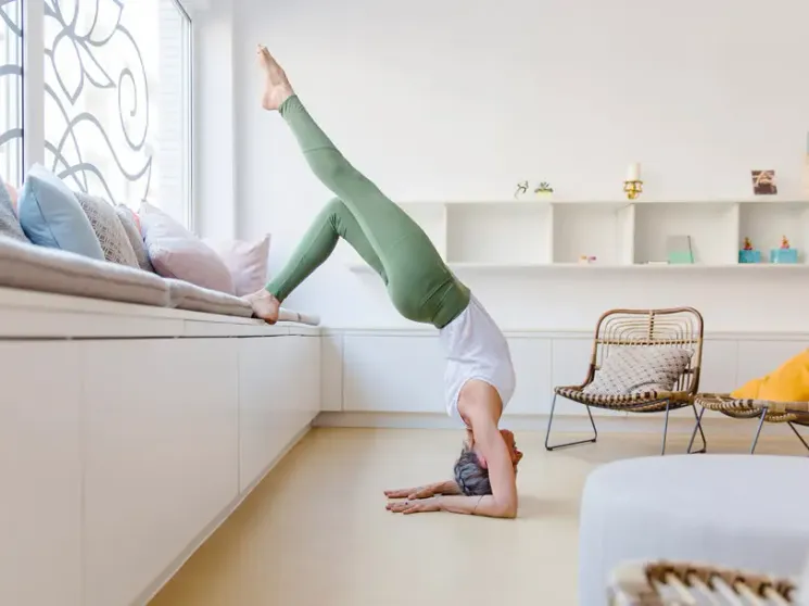 Lord Vishnus Couch DTZ 50679 Köln Online Buchen