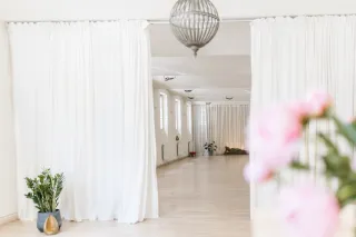 Dieser Anbieter hat keine Bildbeschreibung für dieses Bild hinterlegt