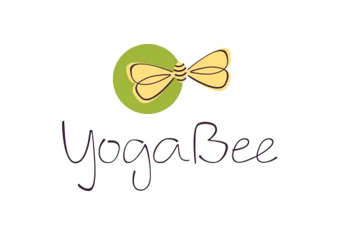 Sanftes Hatha Yoga für Mamas KK Kurs – im YogaBee Studio – in English @ YogaBee