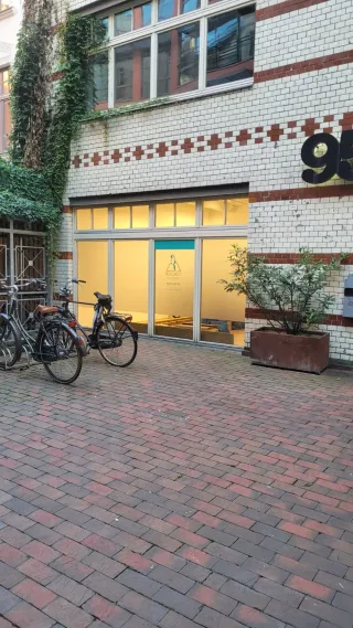Dieser Anbieter hat keine Bildbeschreibung für dieses Bild hinterlegt