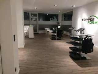 Dieser Anbieter hat keine Bildbeschreibung für dieses Bild hinterlegt