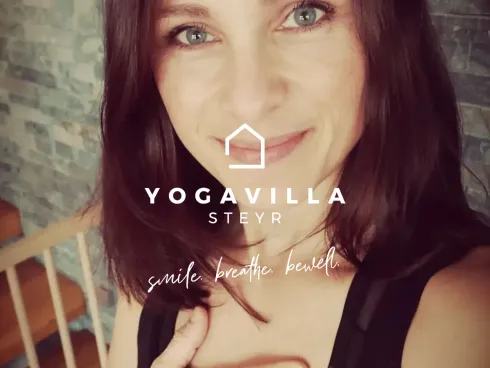 Kurs Yoga für Schwangere - Vielseitiges Yoga mit Babybauch (6EH) @ Yoga Villa Steyr