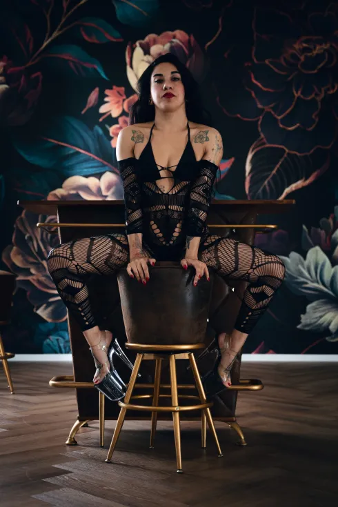 Lap Dance Workshop – Sensuality & Empowerment - mit Yatzin @ PoleWirbel