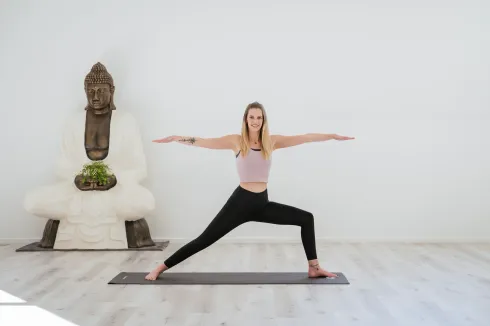USI Yoga Kurs "Ashtanga/Hatha Mix" @ Yoga Roots by Daniela Baumgartner