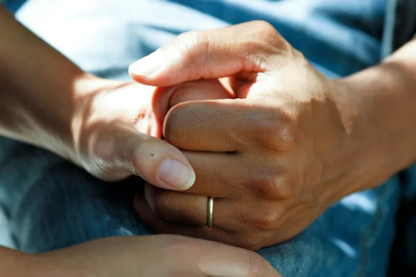 Yogatherapie - Grundlagen der Yogatherapie, 17. bis 20. September 2026, Online @ Spirit Yoga Teacher Training