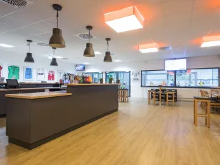 Dieser Anbieter hat keine Bildbeschreibung für dieses Bild hinterlegt