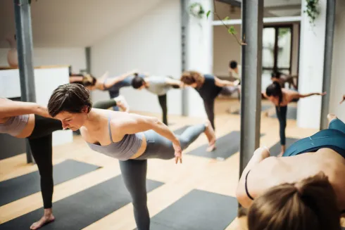 Dynamic Flow (ONLINE) | LEVEL 2 @ TRIBE Yoga Base