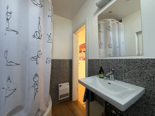Dieser Anbieter hat keine Bildbeschreibung für dieses Bild hinterlegt