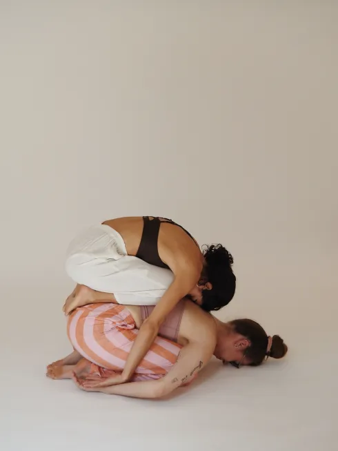 Flow & Release ONLINE @ JIVAMUKTI YOGA VIENNA 1050 (formerly TRBY)