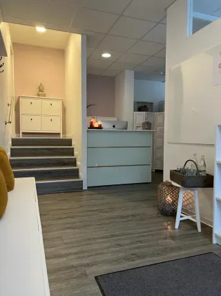 Dieser Anbieter hat keine Bildbeschreibung für dieses Bild hinterlegt