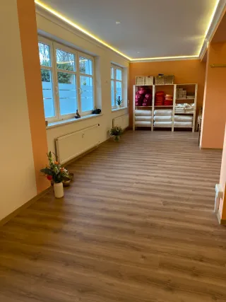 Dieser Anbieter hat keine Bildbeschreibung für dieses Bild hinterlegt
