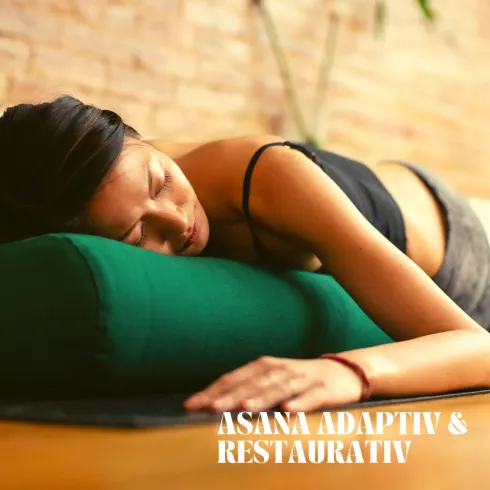 Rückenyoga - Asana Praxis adaptiv  @ Stadtyogini  - Adaptives Yoga & Ayurvedic Yoga Therapy