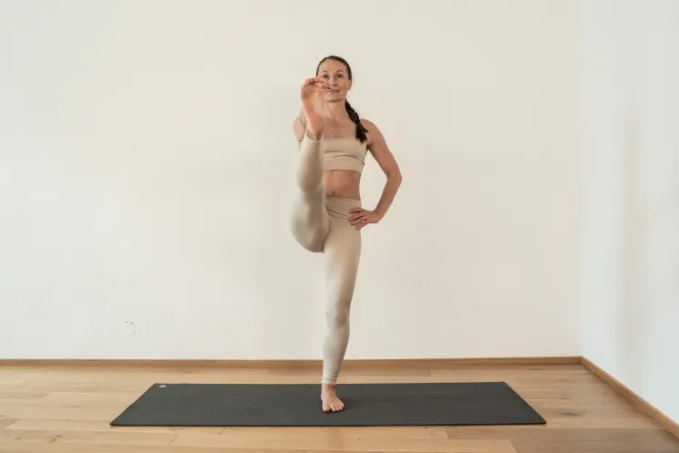AUSBILDUNG Yoga Spezialist:in @ imagin-abel