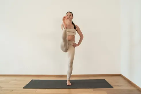 AUSBILDUNG Yoga Spezialist:in @ imagin-abel
