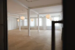 Dieser Anbieter hat keine Bildbeschreibung für dieses Bild hinterlegt