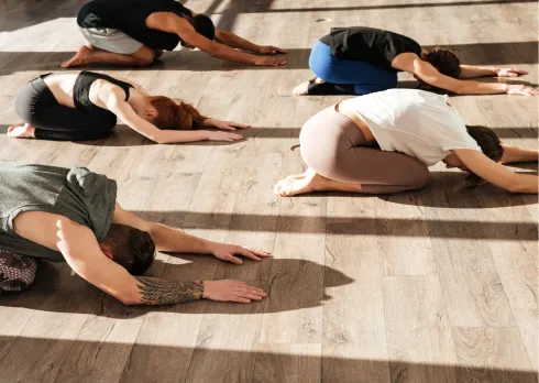Yin Yoga  @ MIRKAS YOGAHÄUSCHEN