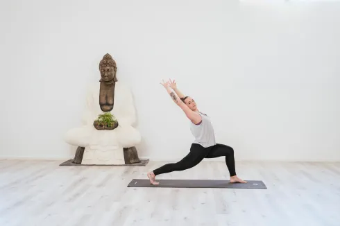 Morning Hatha Movement @ Yoga Roots by Daniela Baumgartner