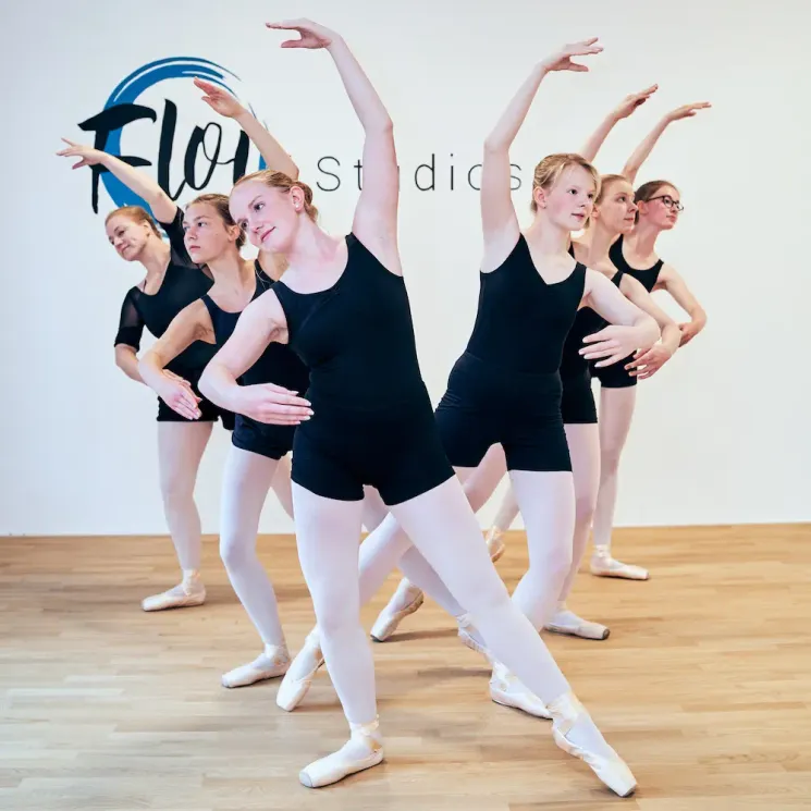 Ballett Mittelstufe @ Flow Studios