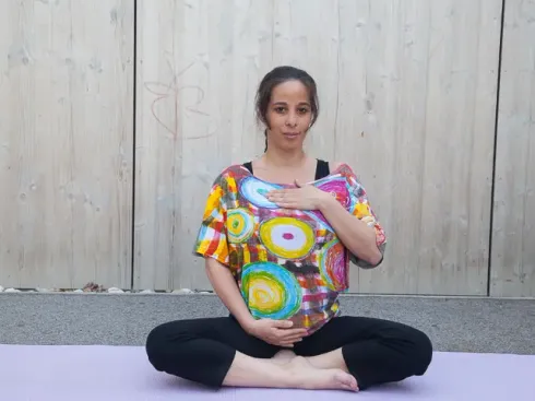 Yoga für Schwangere / ONLINE @ Yogabase