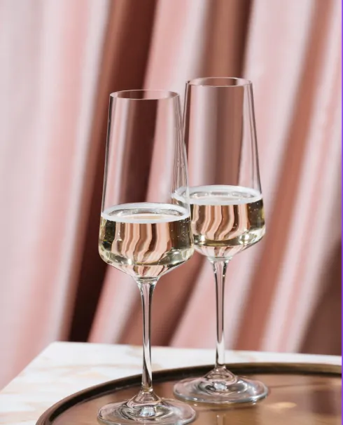 Summer Special - Pilates & Prosecco mit Live DJ @ Pilates Loft Quickborn