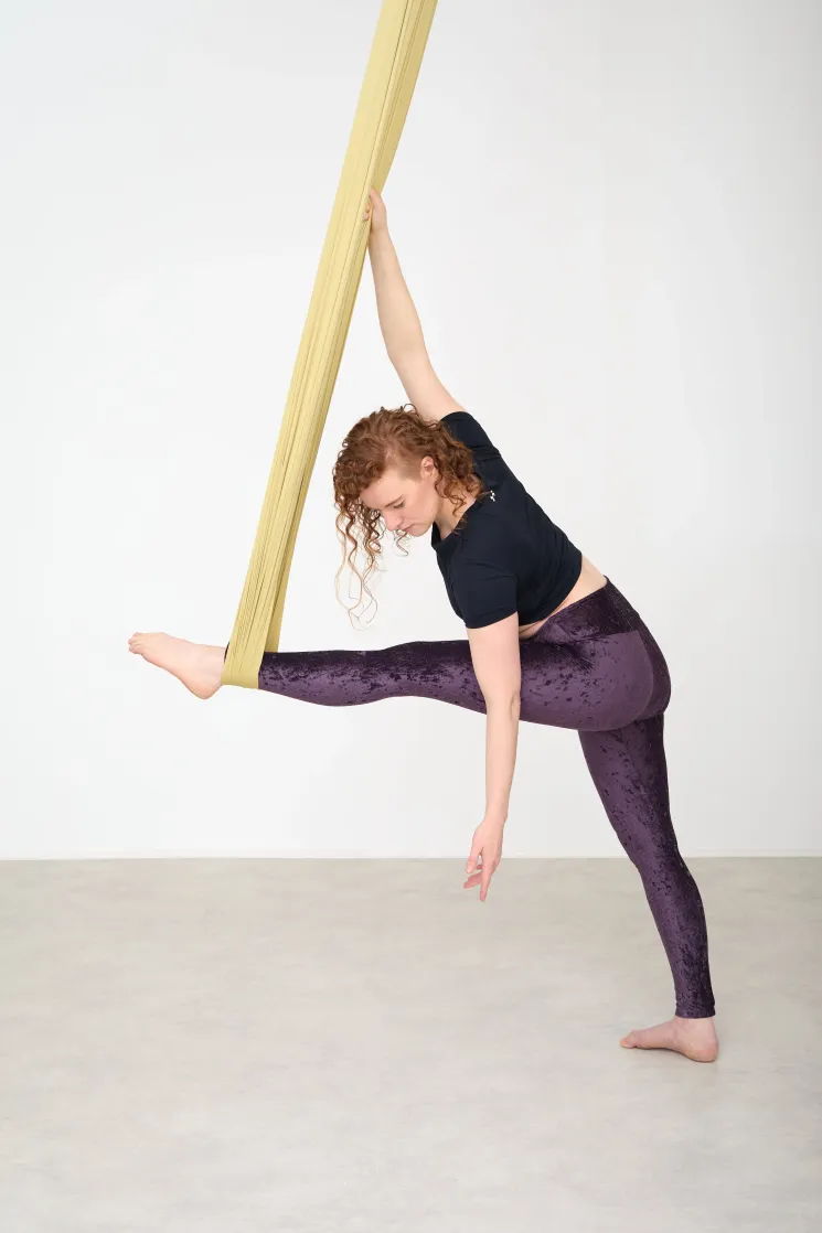 Aerial Yoga Probestunde @ Defying Gravity Studio