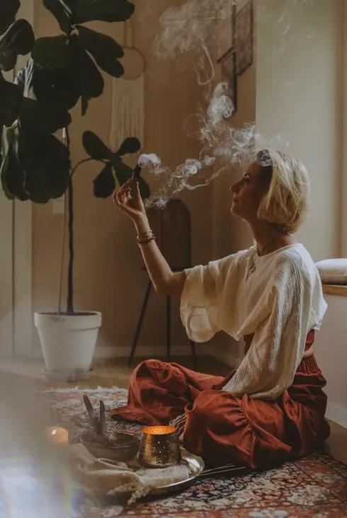 PSYCHEDELIC BREATH® – ein Raum für Frauen @ Om Shanti Yoga