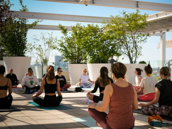 YOGA & PILATES (Rooftop Classes, Disco Yoga) - Karin Purker