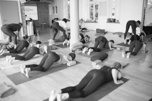 LIVE-STREAM: Jivamukti 🧘🏼♀️ Power Lunch Open60🇬🇧 - THREE BOONS YOGA @ Three Boons Yoga Berlin f.k.a. Jivamukti Yoga Berlin