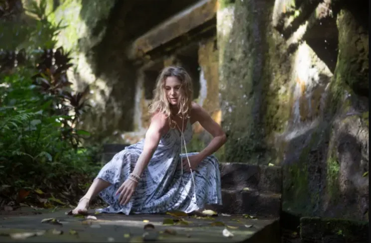 Sound Journey with Sonja Rössler @ YogaCollege Feelgoodstudio 1150 " Heat / Tejas "