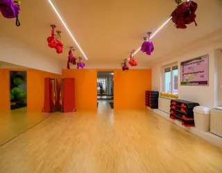 Dieser Anbieter hat keine Bildbeschreibung für dieses Bild hinterlegt