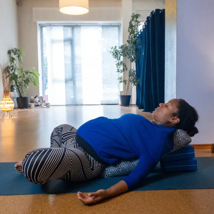 Yoga für Schwangere (Präventionskurs) @ IM FREIRAUM