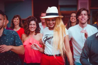 Dieser Anbieter hat keine Bildbeschreibung für dieses Bild hinterlegt