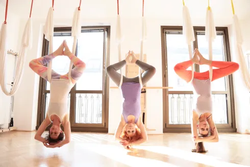 All levels: PILATES & AERIAL YOGA FUSION - women only, not for pre/ post natal or injuries @ Pilates Boutique Vienna