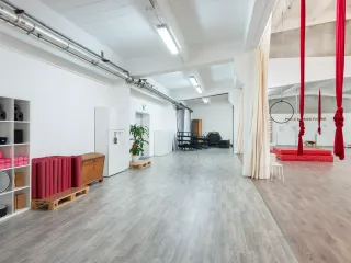Dieser Anbieter hat keine Bildbeschreibung für dieses Bild hinterlegt