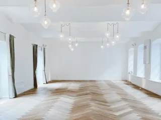 Dieser Anbieter hat keine Bildbeschreibung für dieses Bild hinterlegt