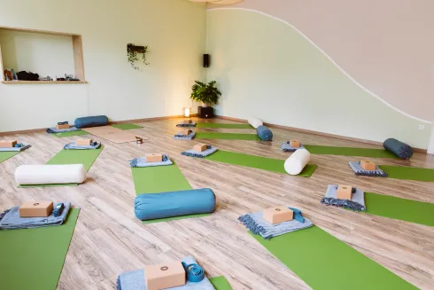 Niyama Yoga Hof by Petra Wolfrum