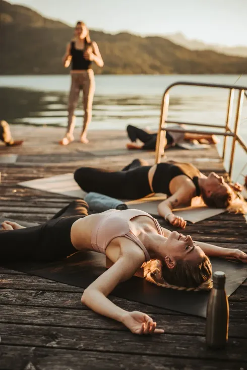 The Feminine Flow - Opening @ Yoga am Seerosensteg