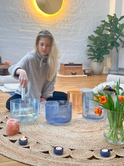 Soundbath - Easter Special (zusätzlich zum Check-In mit USC/Wellpass/Hansefit/Classpass bitte Top-Up Ticket buchen) @ The Shala Hamburg