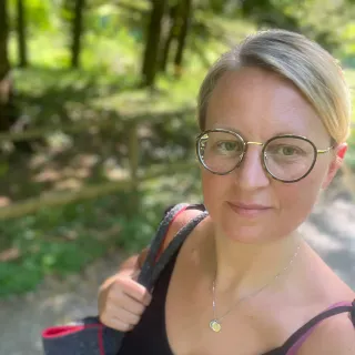 Carola