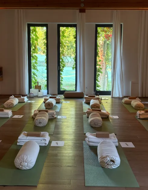 +++AUSGEBUCHT+++ Season of Softness - Yin Yoga Retreat mit Elli @ A PLACE LIKE OM - Südstadt