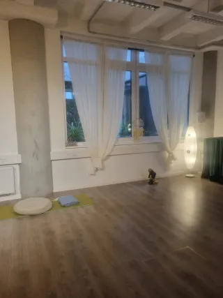 Dieser Anbieter hat keine Bildbeschreibung für dieses Bild hinterlegt