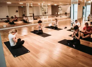 Dieser Anbieter hat keine Bildbeschreibung für dieses Bild hinterlegt