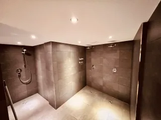 Dieser Anbieter hat keine Bildbeschreibung für dieses Bild hinterlegt