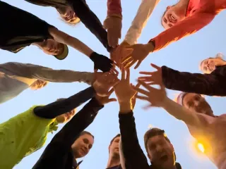Dieser Anbieter hat keine Bildbeschreibung für dieses Bild hinterlegt
