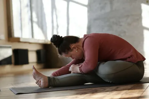 Yoga zur Rückbildung nach der Schwangerschaft (Postnatal-Yoga) @ Yoga beim PhysioTeam Ihler