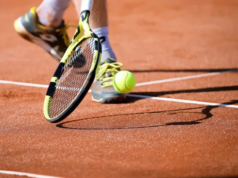 STORNIERT: Tennis Hallenabo Dienstags 09.11.2021 - 12.04.2022  jeweils 17-18Uhr  @ BMW Sportgemeinschaft e.V.