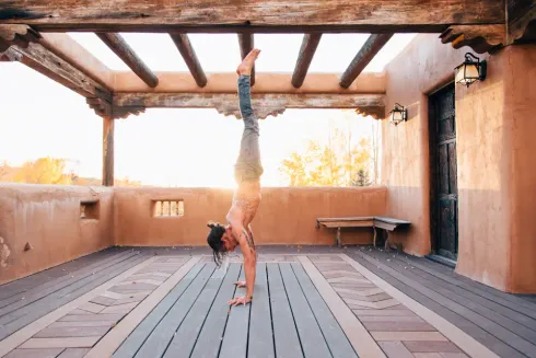 Handstand Workshop with Bryce Delbridge  @ Jivamukti München im Glockenbach