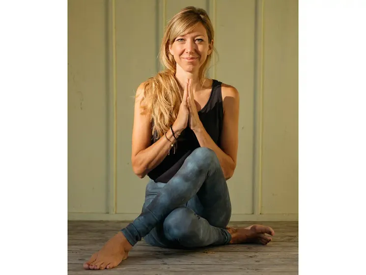 LIVE | Happy Hips = Happy Life - Yoga Flow mit Christiane @ Ananda Yoga Haus - Kempten